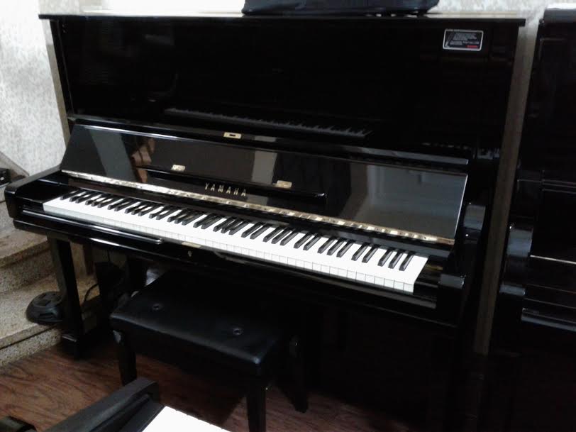 PIANO YAMAHA U3H